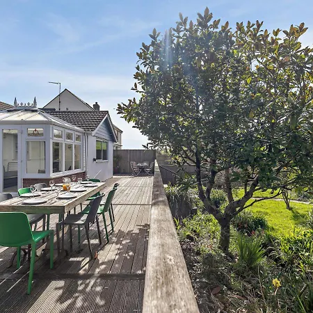The House - Porthcurno Saint Levan